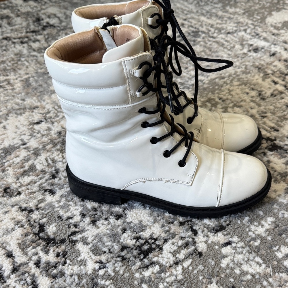 Stuart Weitzman White Lace-Up Kids Boots